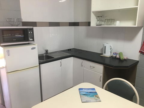 Esperance Central Accommodation - Holiday Adelaide 30