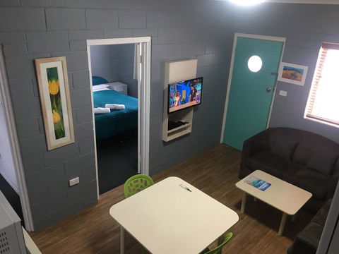 Esperance Central Accommodation - Holiday Adelaide 18