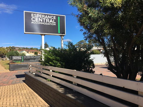 Esperance Central Accommodation - Holiday Adelaide 29