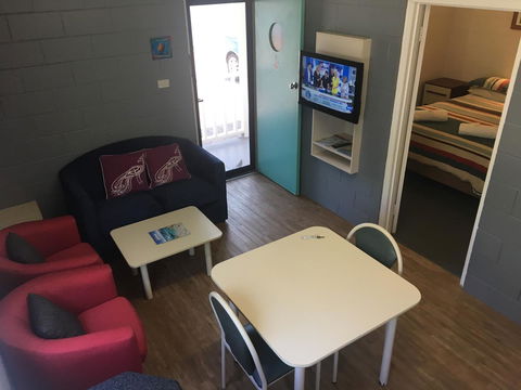 Esperance Central Accommodation - Holiday Adelaide 35