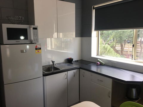 Esperance Central Accommodation - Holiday Adelaide 11