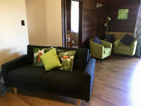 Kangaroo Valley Cottage - Holiday Adelaide 9