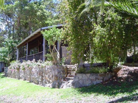 Kangaroo Valley Cottage - Holiday Adelaide 1