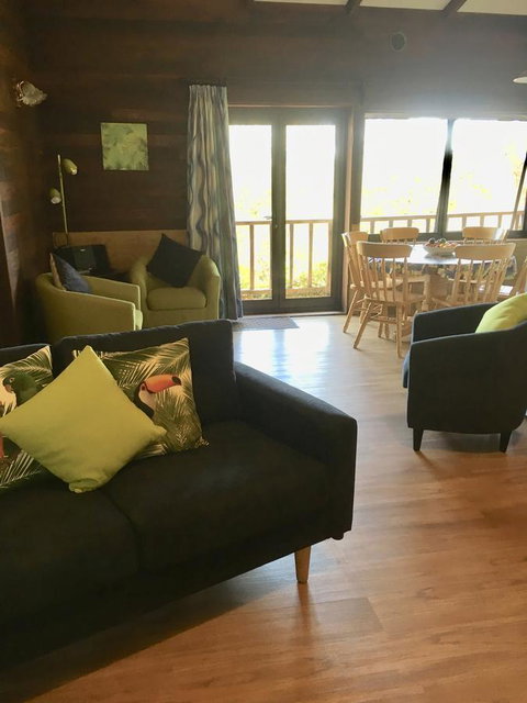 Kangaroo Valley Cottage - Holiday Adelaide 6