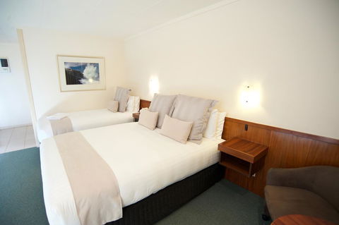 SureStay Hotel By Best Western The Clarence On Melville - Holiday Adelaide 8