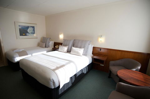 SureStay Hotel By Best Western The Clarence On Melville - Holiday Adelaide 7