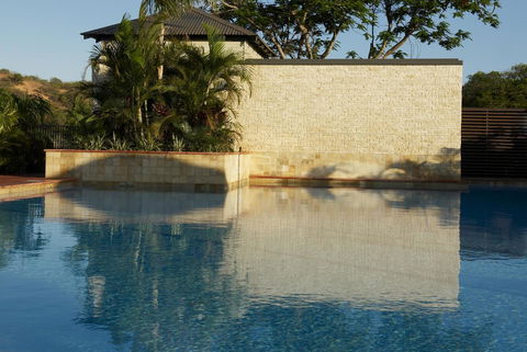 Mantra Frangipani Broome - Holiday Adelaide 10