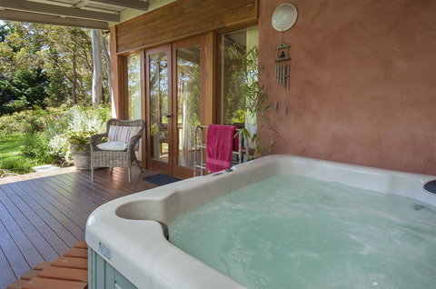 Innisfree Mountain Retreat - Holiday Adelaide 3