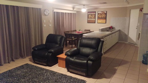 The Quiet Family Getaway In Bassendean - Holiday Adelaide 3