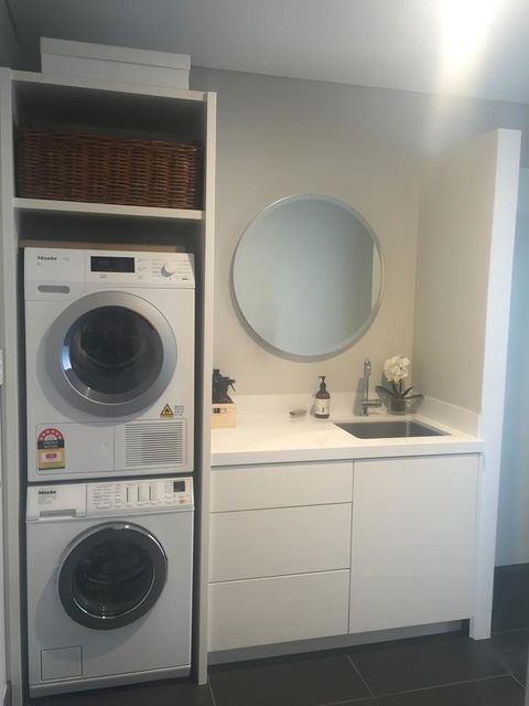 The Pool House - Fremantle - Holiday Adelaide 2