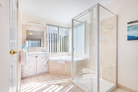 Surfside Ocean Beach Denmark Holiday Accommodation - Holiday Adelaide 17