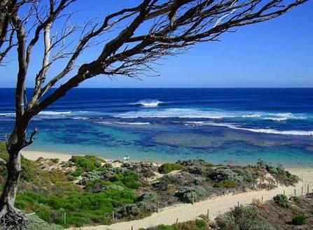 The Beach House - Holiday Adelaide 5
