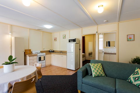 Park Avenue Holiday Units - Holiday Adelaide 15