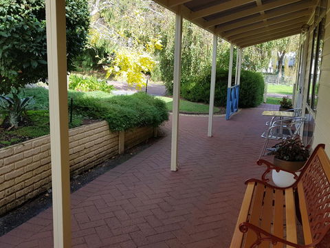 Park Avenue Holiday Units - Holiday Adelaide 23