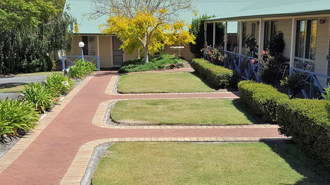 Park Avenue Holiday Units - Holiday Adelaide 2