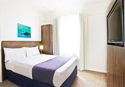 Cottesloe Beach Hotel - Holiday Adelaide 25