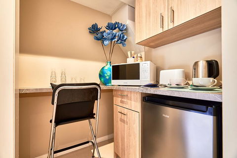 Sorrento Beach Manor - Holiday Adelaide 19