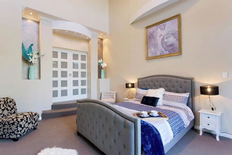 Sorrento Beach Manor - Holiday Adelaide 15