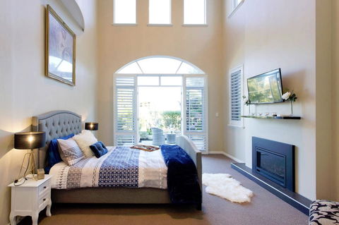 Sorrento Beach Manor - Holiday Adelaide 0