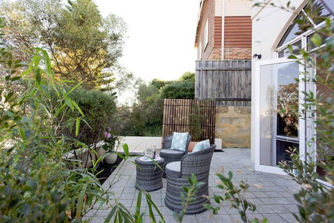 Sorrento Beach Manor - Holiday Adelaide 10