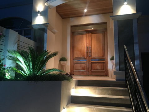 Sorrento Beach Manor - Holiday Adelaide 32