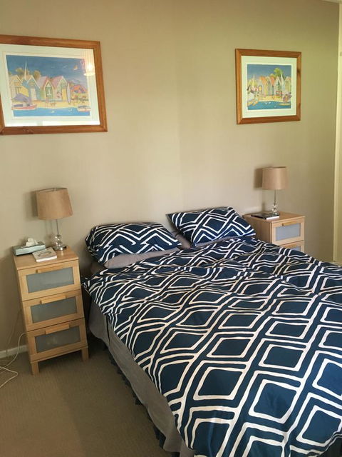 Amazing River House - Holiday Adelaide 12