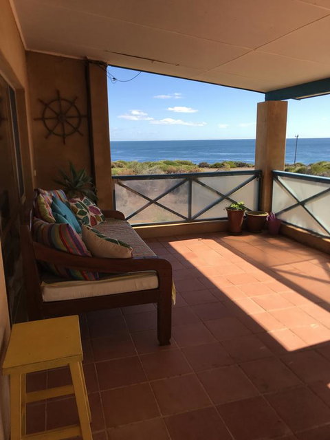 Surf Views - Holiday Adelaide 10