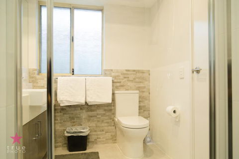 Waterford Guest Suite - Holiday Adelaide 7