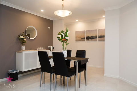 Waterford Guest Suite - Holiday Adelaide 2