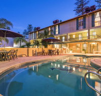 Cottesloe Beach Chalets - Holiday Adelaide