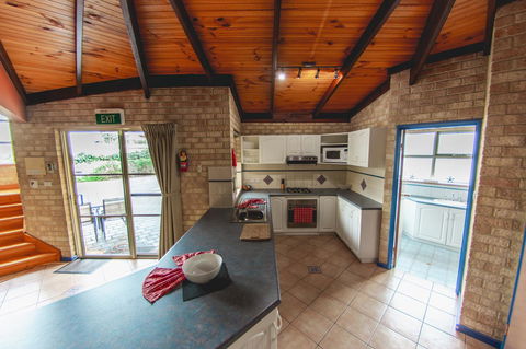 Esperance Foreshore Apartments - Holiday Adelaide 43