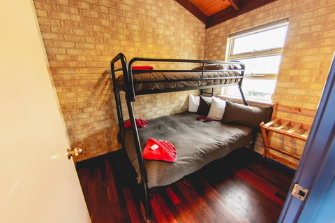 Esperance Foreshore Apartments - Holiday Adelaide 39