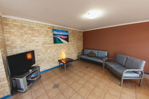 Esperance Foreshore Apartments - Holiday Adelaide 42