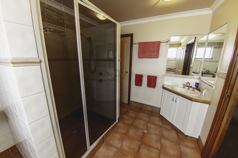 Esperance Foreshore Apartments - Holiday Adelaide 27