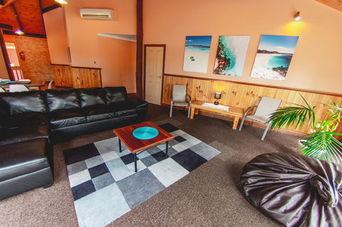 Esperance Foreshore Apartments - Holiday Adelaide 21