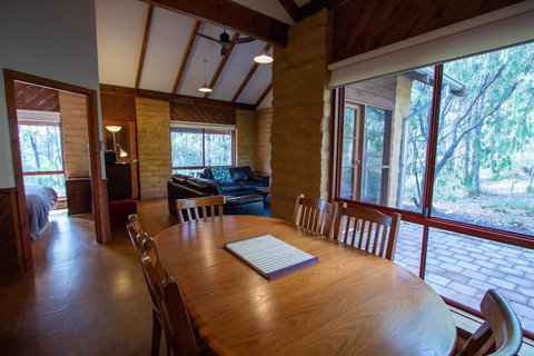 Denmark Forest Retreat - Holiday Adelaide 10