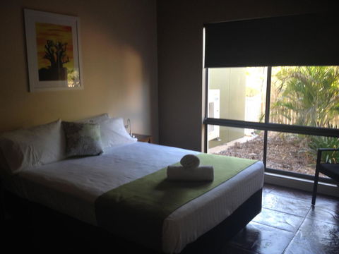 Breezes Apartments - Holiday Adelaide 3