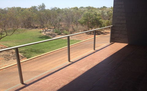 Breezes Apartments - Holiday Adelaide 4