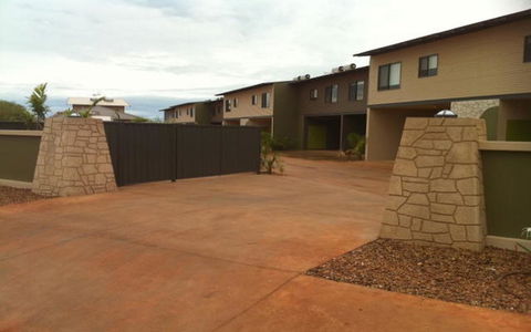 Breezes Apartments - Holiday Adelaide 6