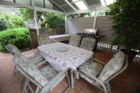 Jacaranda Guest House - Holiday Adelaide 30