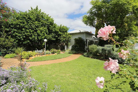 Jacaranda Guest House - Holiday Adelaide 40