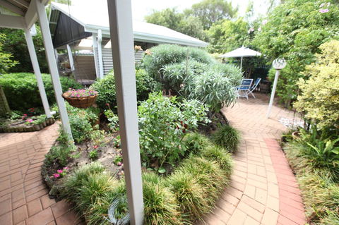 Jacaranda Guest House - Holiday Adelaide 25