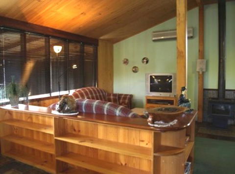Pemberton Old Picture Theatre Holiday Apartments - Holiday Adelaide 17