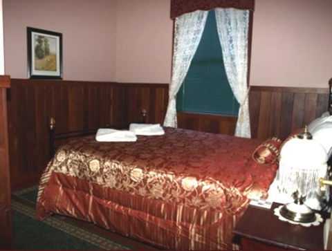 Pemberton Old Picture Theatre Holiday Apartments - Holiday Adelaide 26