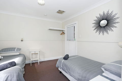 Busselton Guest House - Holiday Adelaide 42