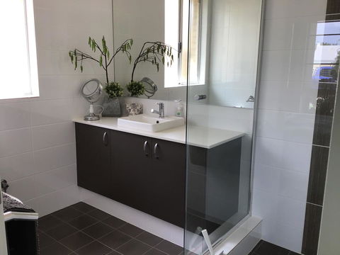 Be Wowed By Bayou - Busselton - Holiday Adelaide 11
