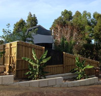 Dunsborough Barn Stay - Holiday Adelaide