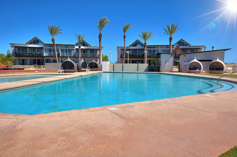 Mantarays Ningaloo Beach Resort - Holiday Adelaide 18