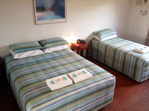 Bremer Bay Resort - Holiday Adelaide 12
