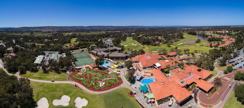 Novotel Vines Resort Swan Valley - Holiday Adelaide 18